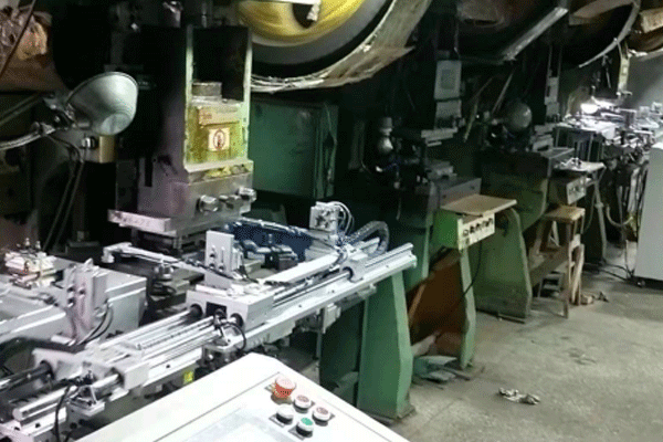  客戶生產車間一角
