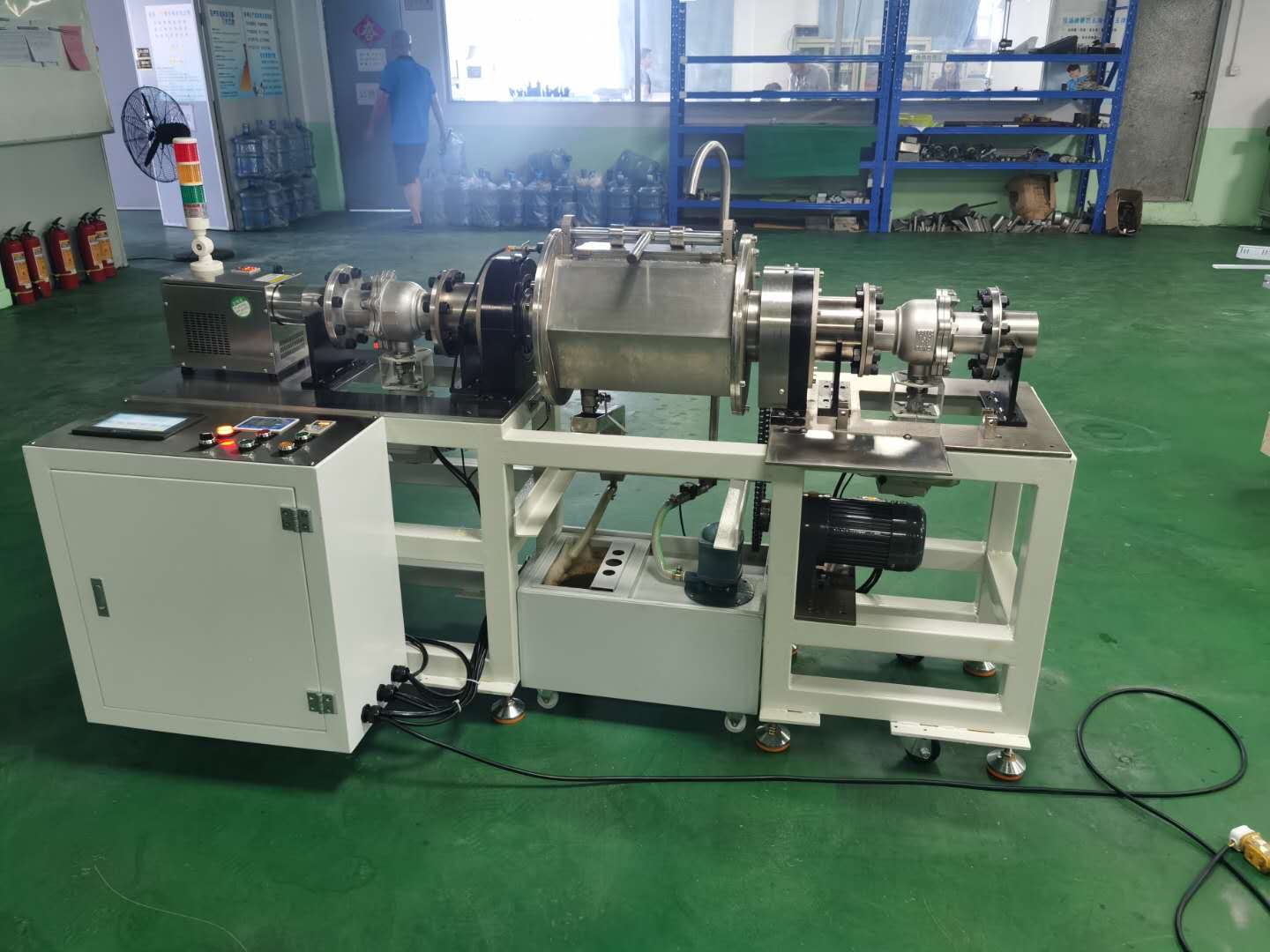 研磨烘干機3.jpg